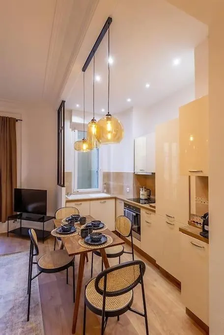 Superb 2P Of Standing, All Comfort, Perfect Locati Nice Apartment