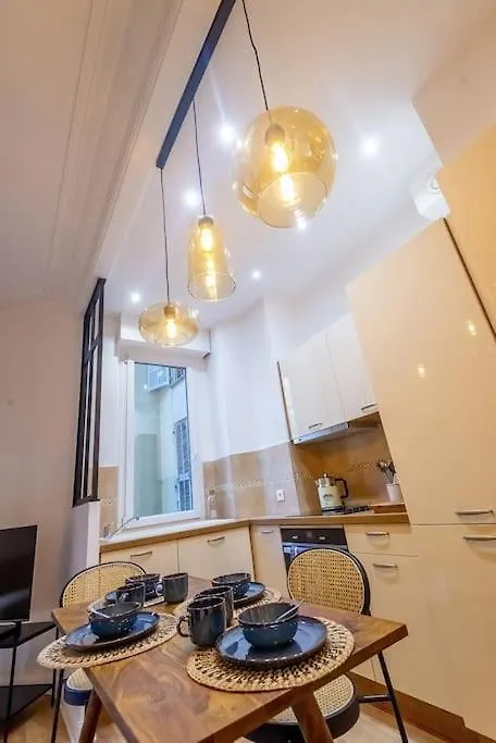 Superb 2P Of Standing, All Comfort, Perfect Locati Nice Apartment